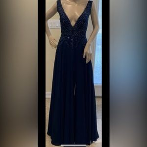 Gianni Bini Dress  Juniors party Long Dress Navy  Size 3 MSRP 259 NWT